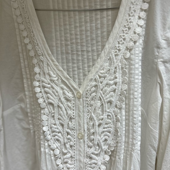 NWOT Woman’s ALFANI White Blouse - Picture 4 of 11